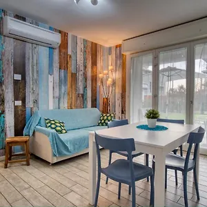  Appartamento Caseospitali - Casa Azzurra Incantevole Bilocale Con Giardino